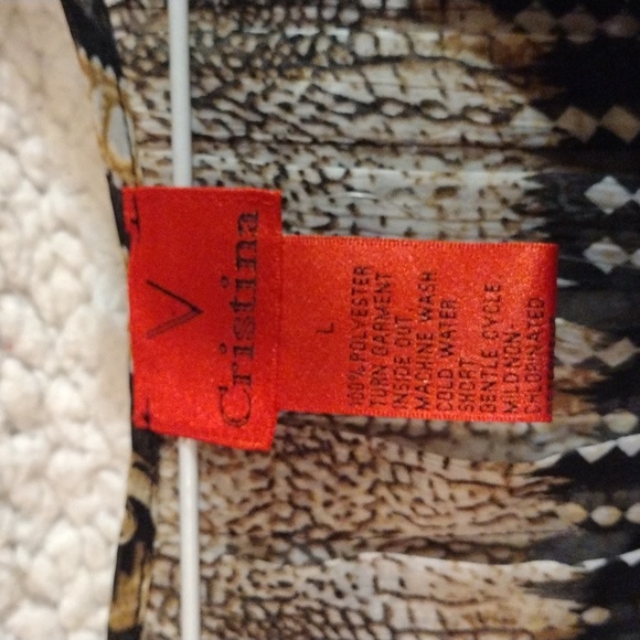 NWT V CRISTINA 100 POLYESTER BLOUSE - Picture 2 of 6